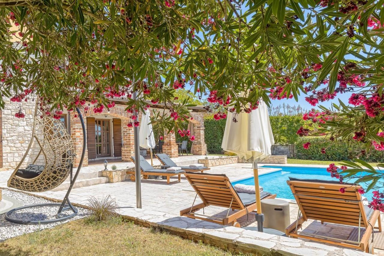 Villa Santolina Baderna Extérieur photo