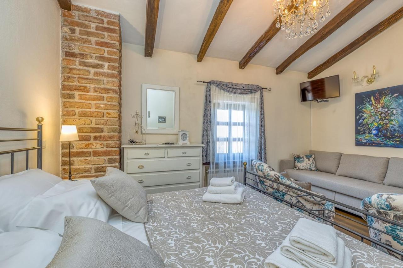 Villa Santolina Baderna Extérieur photo