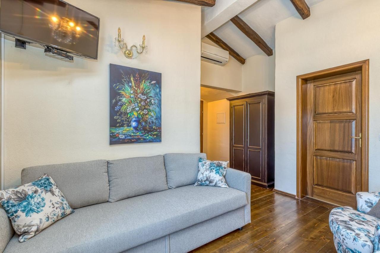 Villa Santolina Baderna Extérieur photo